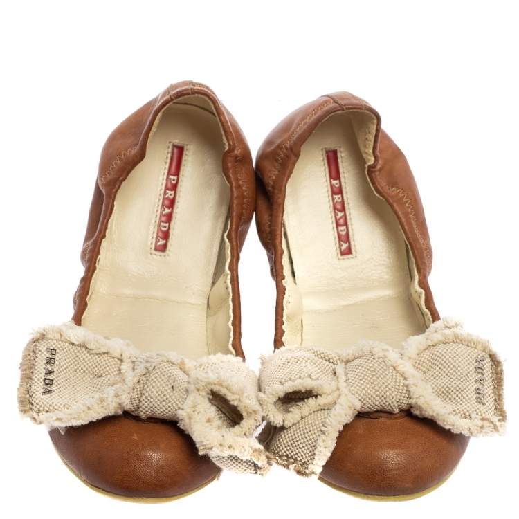 Pre Owned Prada Sport Brown/White Leather And Canvas Scrunch Bow Ballet Flats Size 37.5