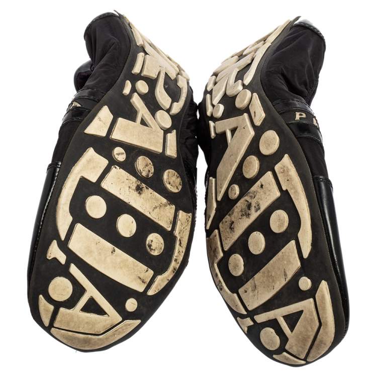 Pre Owned Prada Sport Black Patent Leather and Nylon Scrunch Lace Up Ballet Flats Size 37