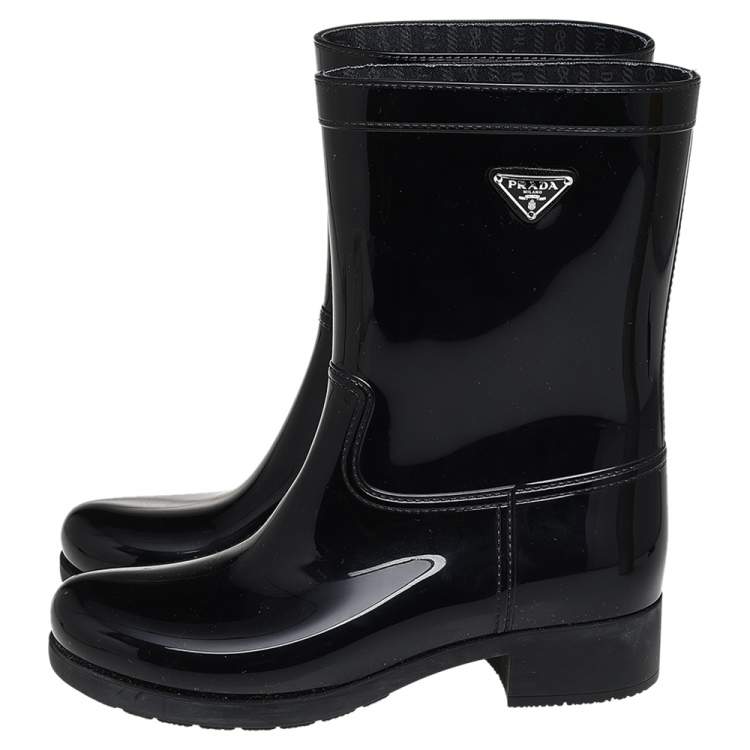 مملوكة مسبقًا Prada Sport Black Rubber Rain Boots Size 39