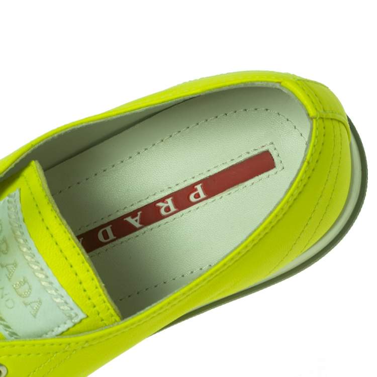 Pre Owned Prada Sport Neon Green/Silver Leather Cap Toe Low Top Sneakers Size 36 