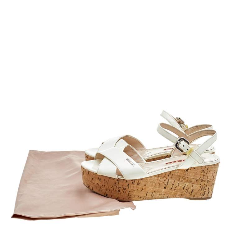 Pre Owned Prada Cream Patent Leather Cork Wedge Platform Sandals Size 36