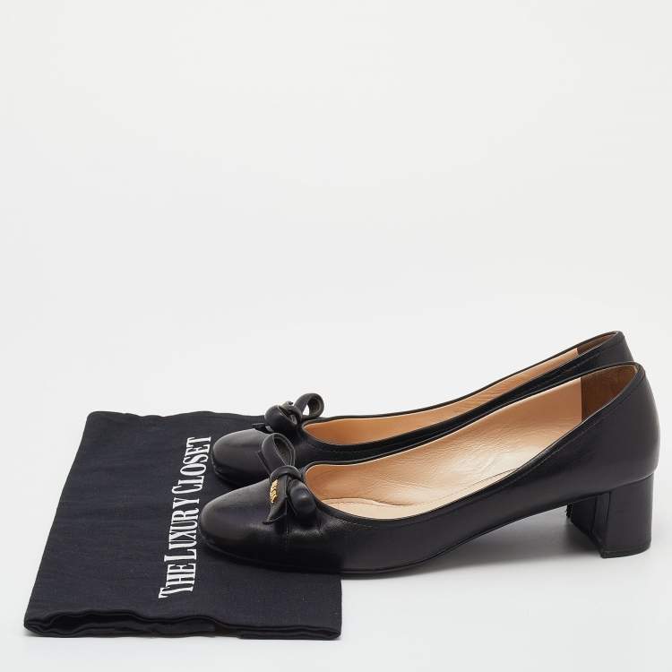 Pre Owned Prada Sports Black Leather Bow Cap Toe Block Heel Pumps Size 39.5