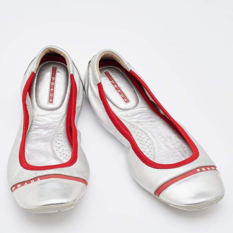 Pre Owned Prada Sport Metallic Silver Leather Scrunch Ballet Flats Size 38