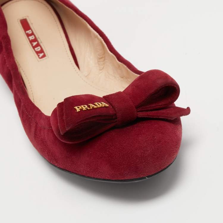 Pre Owned Prada Sport Red Suede Bow Ballet Flats Size 39