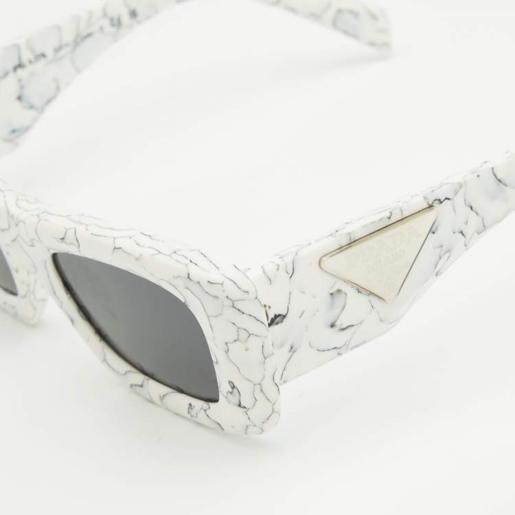 Pre Owned Prada White/Black SPR 13Z Marble Print Symbole Sunglasses 