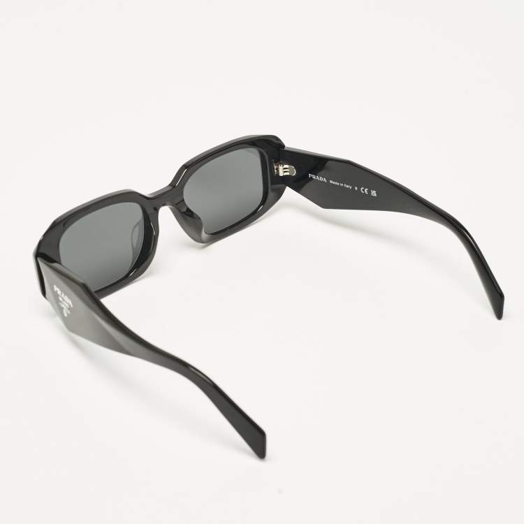 Pre Owned Prada Black SPR 17W-F Symbole Rectangular Sunglasses