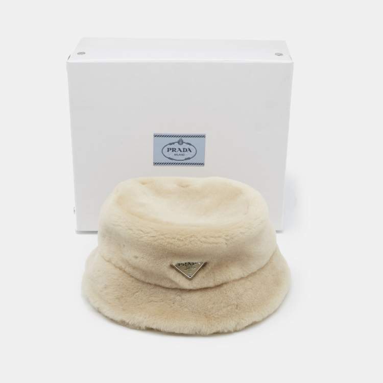 Pre Owned Prada Cream Shearling Logo Plaque Bucket Hat S
