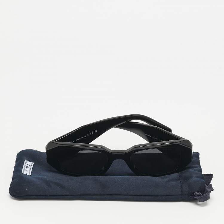 Pre Owned Pravda Black SPR 17W Symbole Rectangle Sunglasses