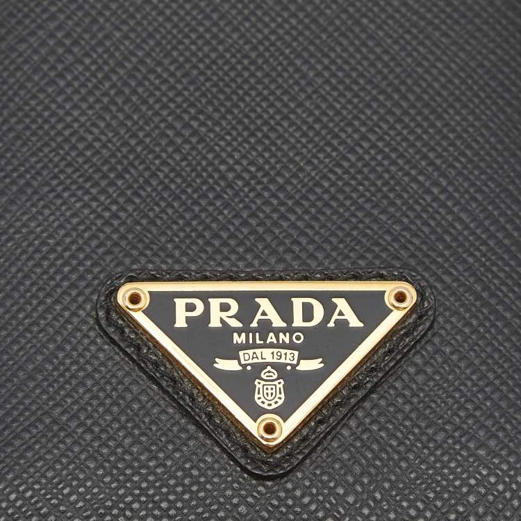 Pre Owned Prada Black Saffiano Leather Badge Holder