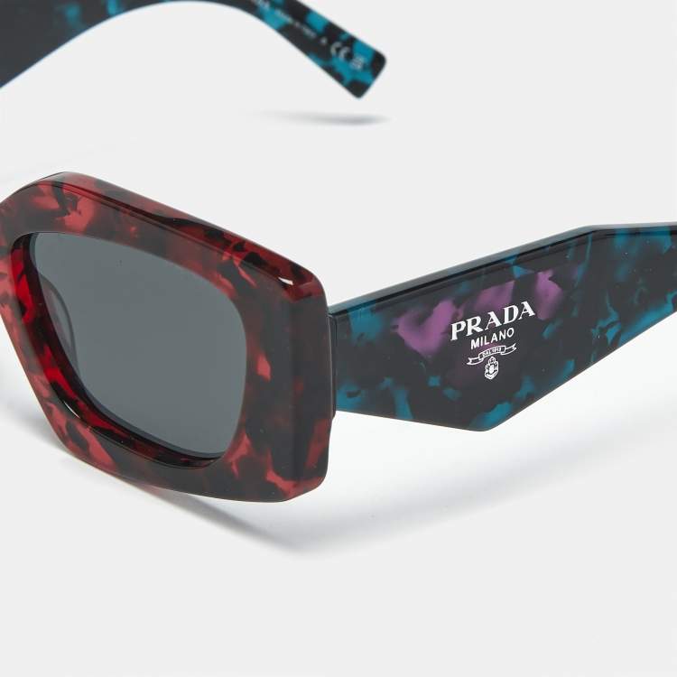 Pre Owned Prada Red/Black SPR 15Y Frame Cat Eye Sunglasses