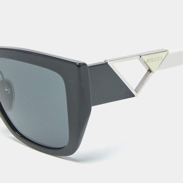 Pre Owned Prada Black/White SPR 21Y Square Sunglasses