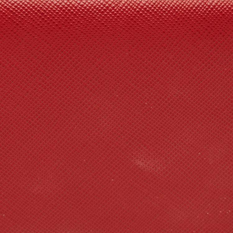 Pre Owned Prada Red Saffiano Metal Leather Logo Passport Holder