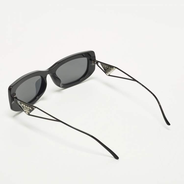 Pre Owned Prada Black SPR 14Y Triangle Logo Rectangle Sunglasses