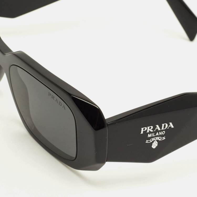 Pre Owned Prada Black SPR 17W Symbole Rectangle Sunglasses