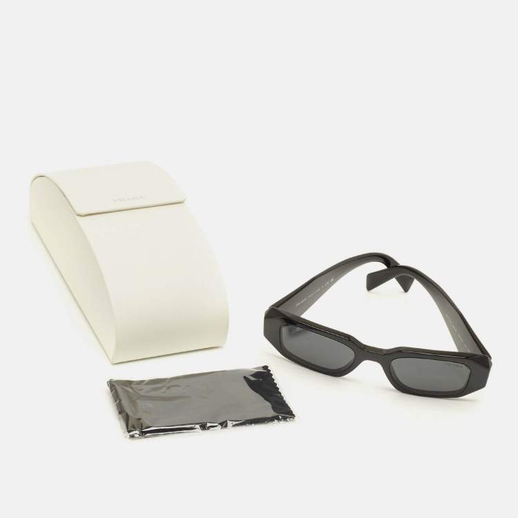 Pre Owned Prada Black SPR 17W Symbole Rectangle Sunglasses