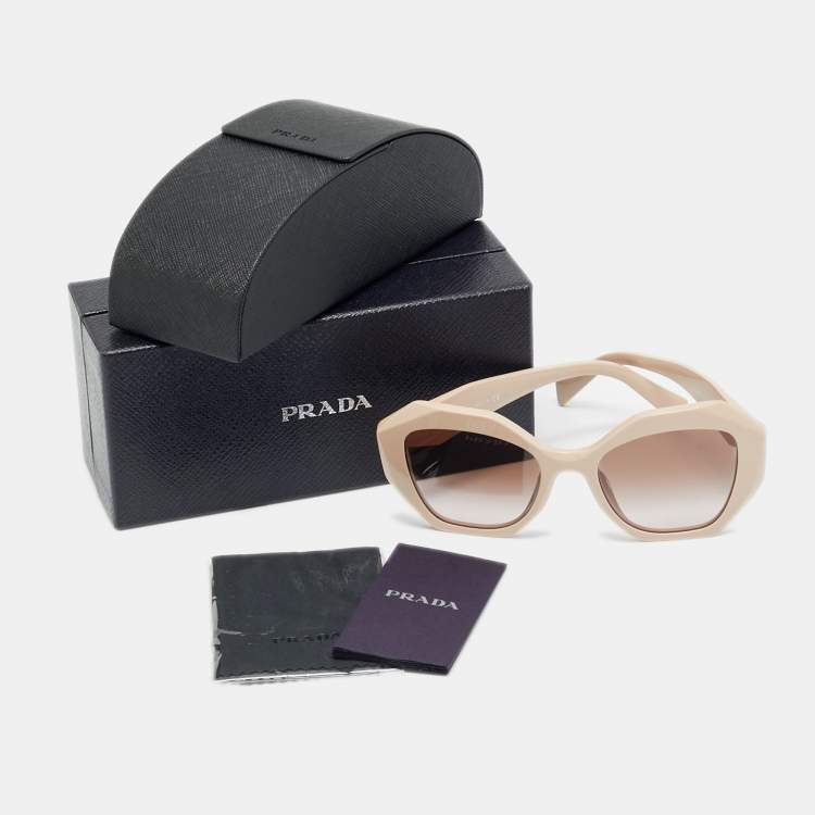 مملوكة مسبقًا Prada Beige/Brown Gradient SPR 16W Geometric Sunglasses