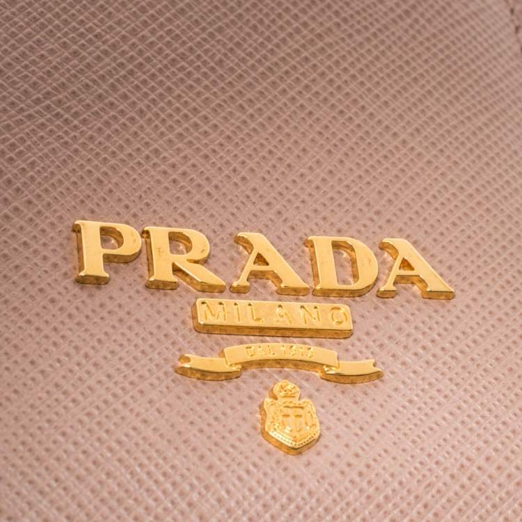 prada id badge