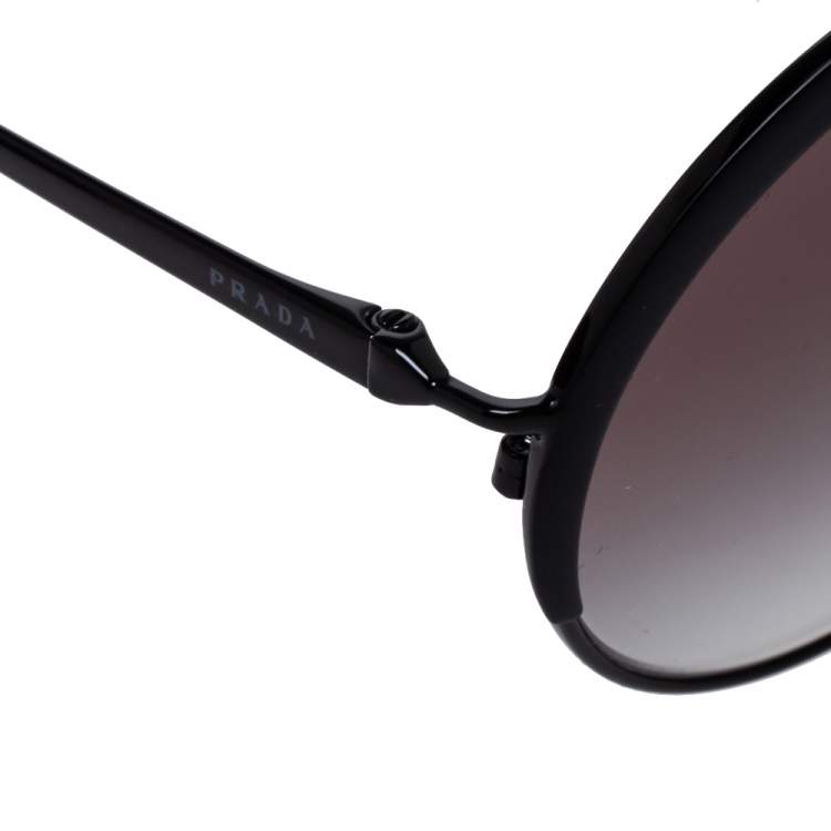 مملوكة مسبقًا Prada Black / Grey Gradient SPR 55V Conceptual Round Sunglasses