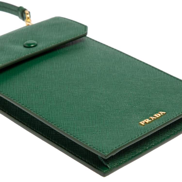 Pre Owned Prada Green Saffiano Lux Leather Smartphone Case