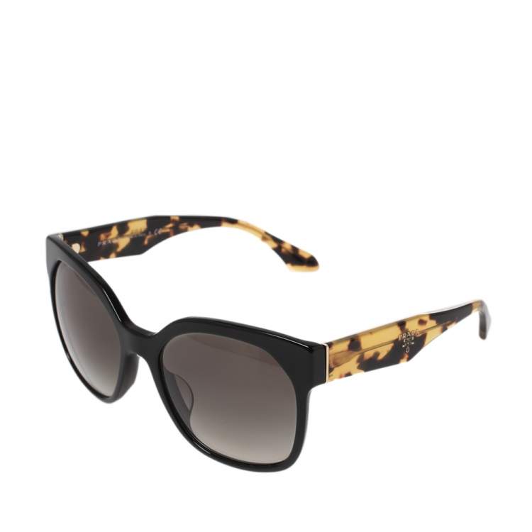 Pre Owned Prada Tortoise/Black SPR 10R-F Oversized Gradient Sunglasses