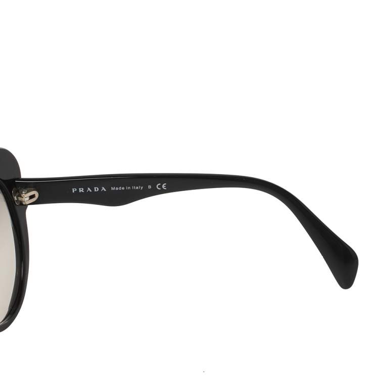 مملوكة مسبقًا Prada Black Acetate SPR 28N Baroque Cat Eye Sunglasses