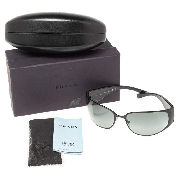 Pre Owned Prada Black Acetate Black Metal Tone SPR 50G Gradient Rectangle Sunglasses