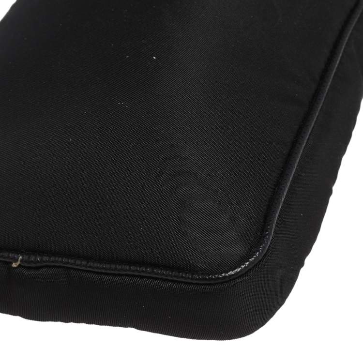 Pre Owned Prada Black Nylon and Leather Smartphone Crossbody Case Bag