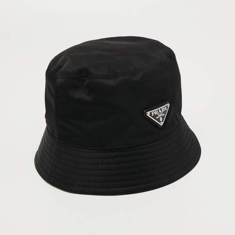 Prada Black Re Nylon Logo Plaque Bucket Hat L Prada   TLC