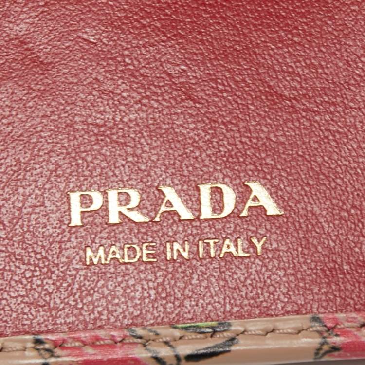 Pre Owned Prada Beige/Multicolor Heart Print Leather 6 Key Holder Case