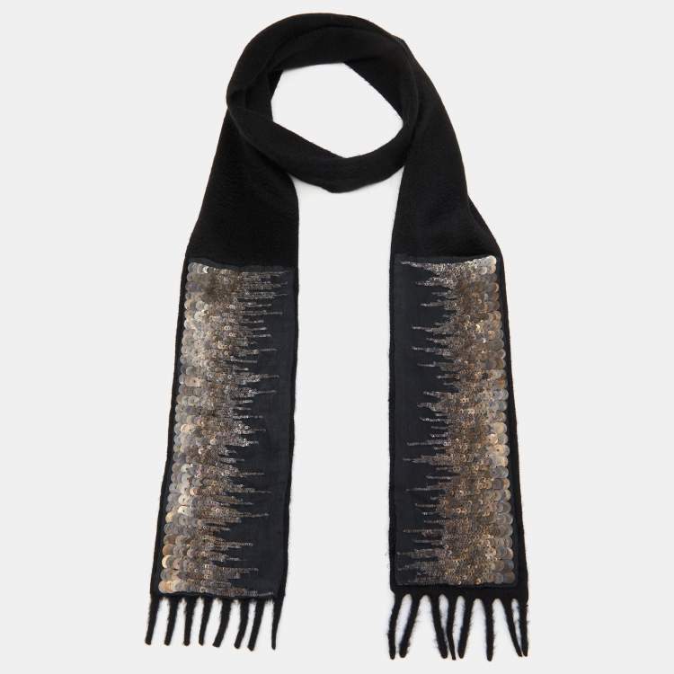 مملوكة مسبقًا Prada Black Cashmere Embellished Fringed Stole