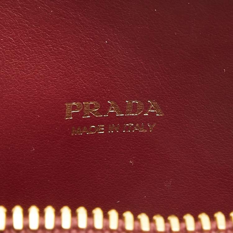 Pre Owned Prada Red Saffiano Leather Phone Case Crossbody Bag