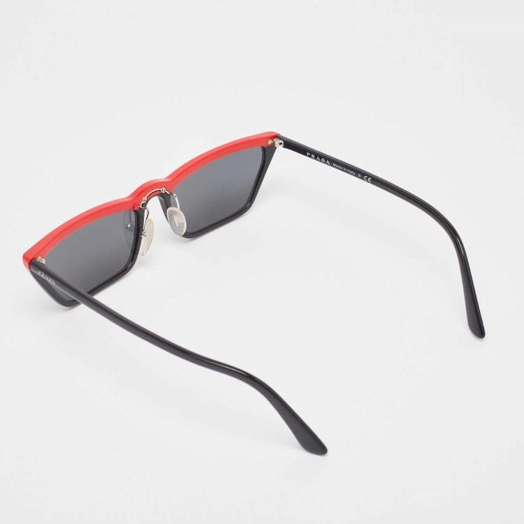 Pre Owned Prada Black/Red SPR 19U Rectangular Sunglasses