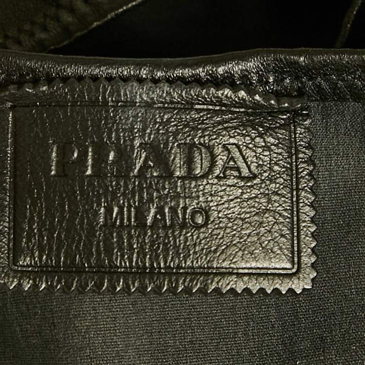 Pre Owned Prada Black Leather Logo Plaque Detail Sleeveless Crop Top L