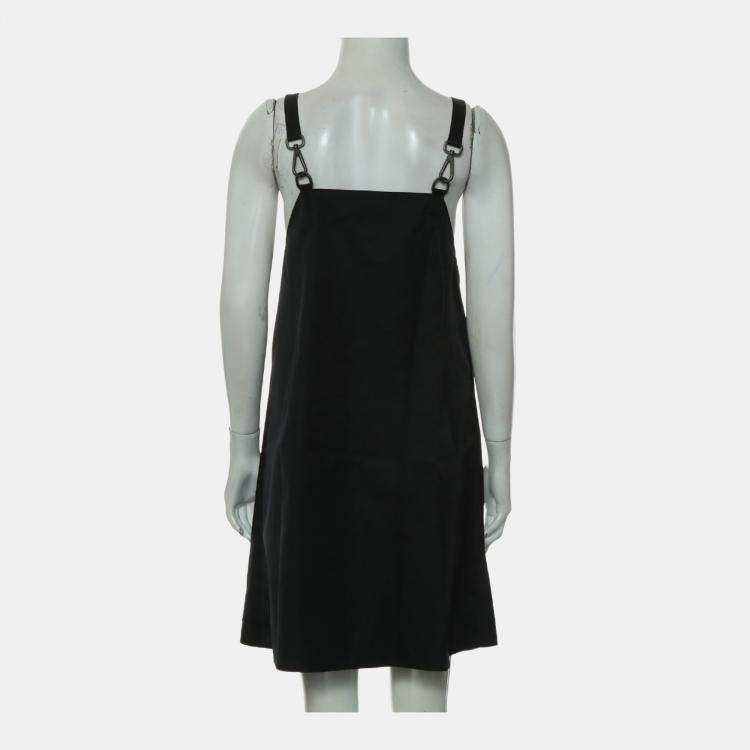 Pre Owned فستان برادا قماش غبردين أسود بلا أكمام من نايلون معاد التصنيع