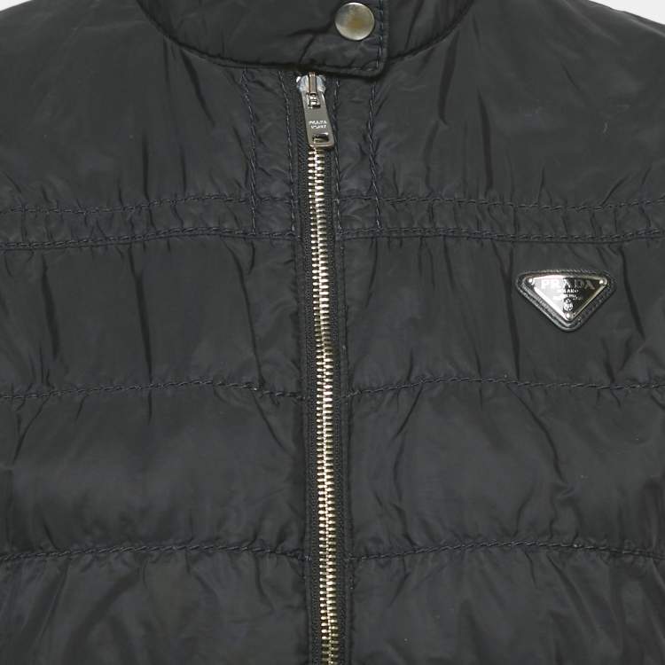 مملوكة مسبقًا Prada Black Nylon Down Vest M