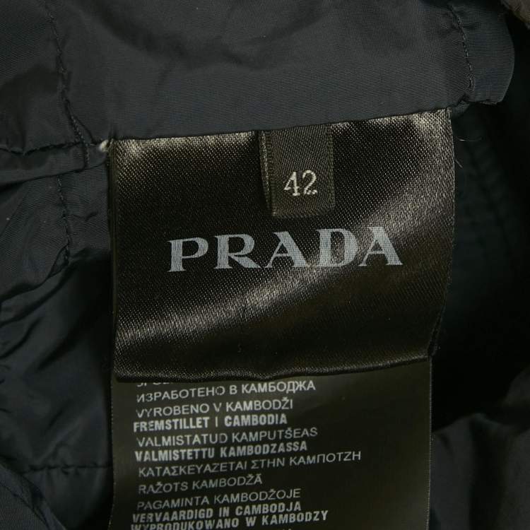 مملوكة مسبقًا Prada Black Nylon Down Vest M