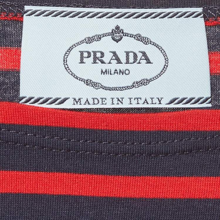 مملوكة مسبقًا قميص برادا جيرسي بأكمام طويلة بخطوط زرقاء/حمراء ميديوم