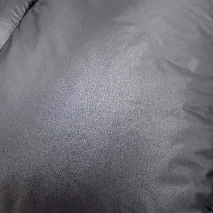 مملوكة مسبقًا فيست برادا كروب جاكيت مبطن بشعار مثلثي مقاس 40 أسود نايليون 100%