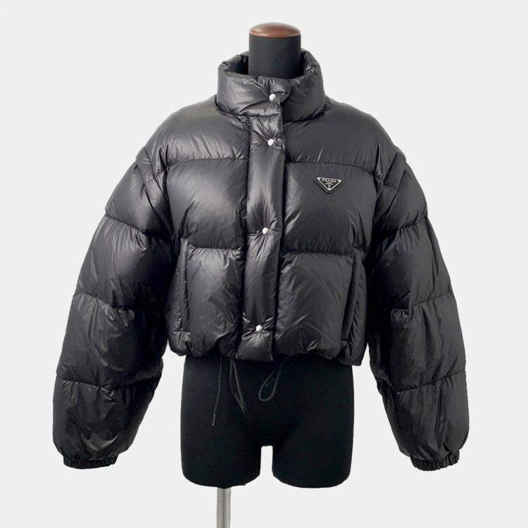 مملوكة مسبقًا فيست برادا كروب جاكيت مبطن بشعار مثلثي مقاس 40 أسود نايليون 100%