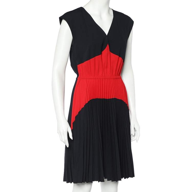 Pre Owned Prada Black & Red Crepe Elasticized Waist Plisse Midi Dress M