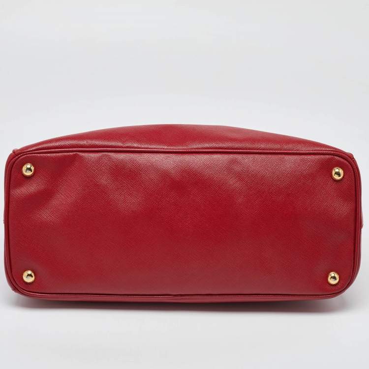 Pre Owned Prada Red Saffiano Leather Large Galleria Double Zip Tote