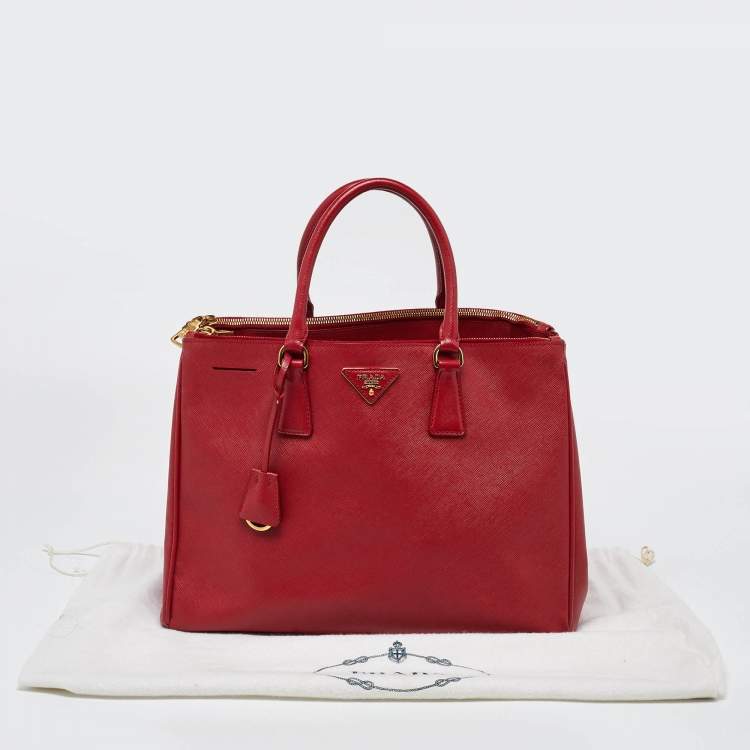 Pre Owned Prada Red Saffiano Leather Large Galleria Double Zip Tote