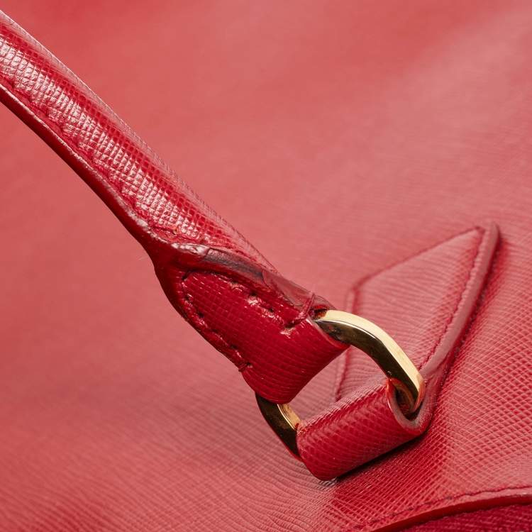 Pre Owned Prada Red Saffiano Leather Large Galleria Double Zip Tote