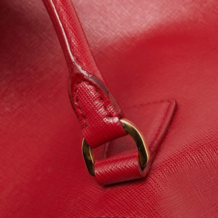Pre Owned Prada Red Saffiano Leather Large Galleria Double Zip Tote