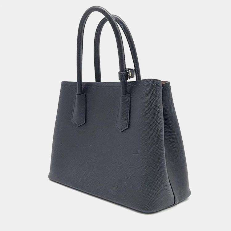 مملوكة مسبقًا Prada Black Leather Saffiano Hanbag 