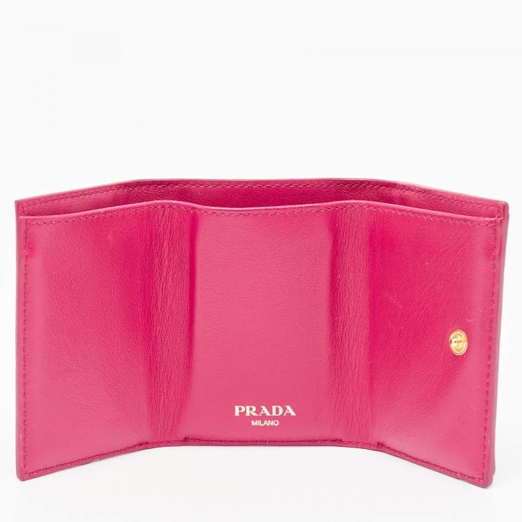 Pre Owned Prada Pink Vitello Move Leather Envelope Trifold Compact Wallet