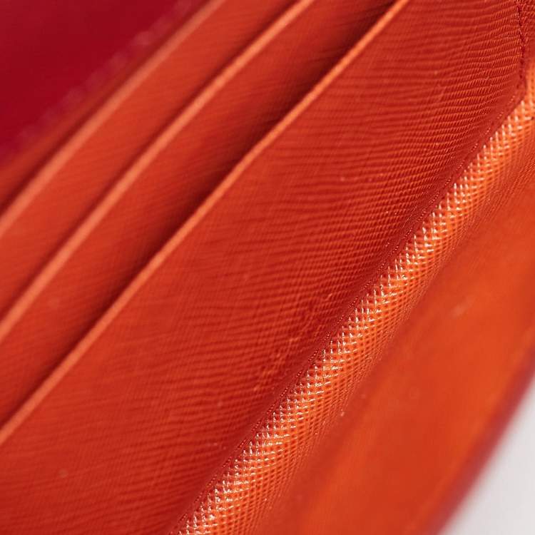 Pre Owned Prada Red/Orange Saffiano Cross Leather Wave Continental Wallet
