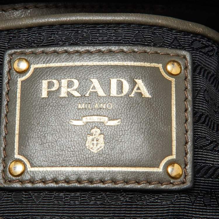 Pre Owned Prada Grey Gaufre Leather Hobo