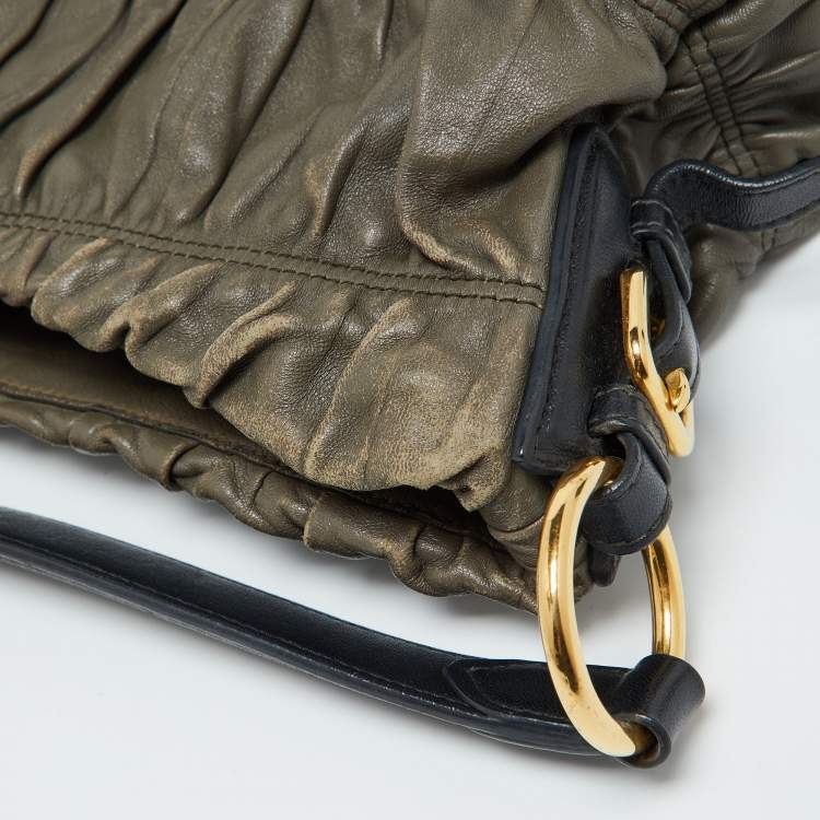 Pre Owned Prada Grey Gaufre Leather Hobo