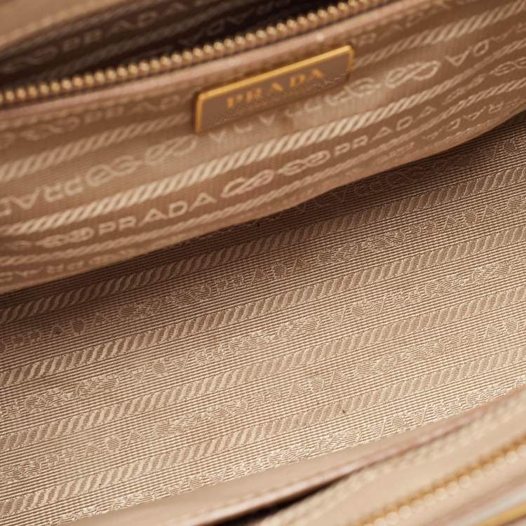 Pre Owned Prada Beige Saffiano Lux Leather Small Galleria Tote